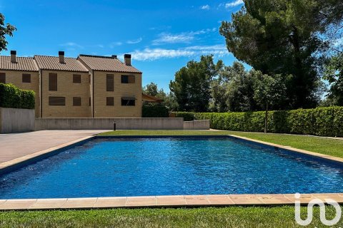 Dom w L'Ametlla Del Valles, Barcelona, Hiszpania 3 sypialnie, 245 mkw. nr 153949