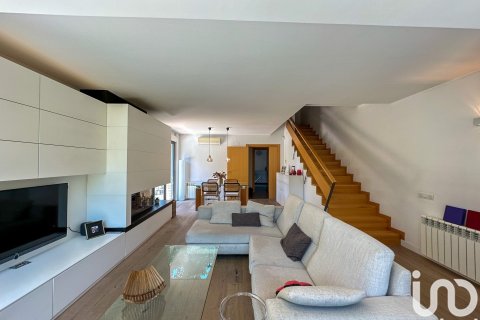 Dom w L'Ametlla Del Valles, Barcelona, Hiszpania 3 sypialnie, 245 mkw. nr 153949 – zdjęcie 7