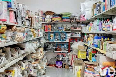 Komerciāls īpašums pārdošanā L'Hospitalet de Llobregat, Barcelona, Spānijā 162 m2 Nr. 153950 - attēls 3