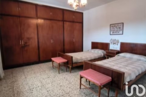 Продажа дома в Ллейда, Лерида, Испания 8 спален, 413м2 №153946 - фото 21