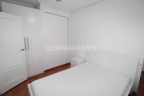 Apartment for sale in Torrevieja, Alicante, Spain 3 bedrooms, 86 sq.m. No. 181923 - photo 8