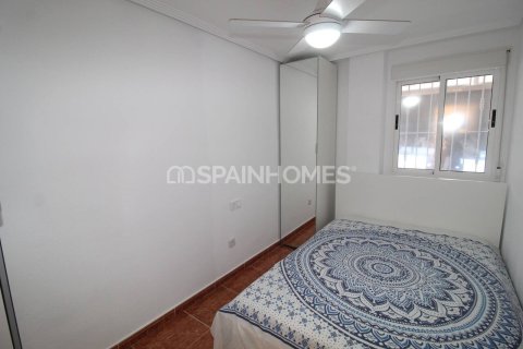Apartment for sale in Torrevieja, Alicante, Spain 3 bedrooms, 86 sq.m. No. 181923 - photo 11