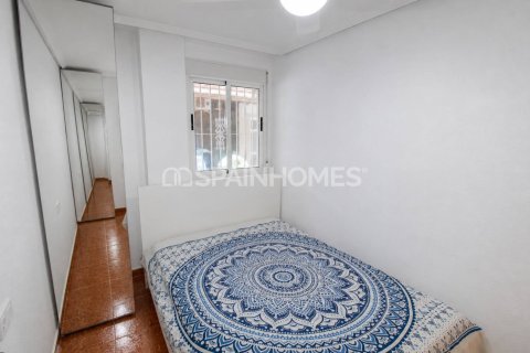 Apartment for sale in Torrevieja, Alicante, Spain 3 bedrooms, 86 sq.m. No. 181923 - photo 10