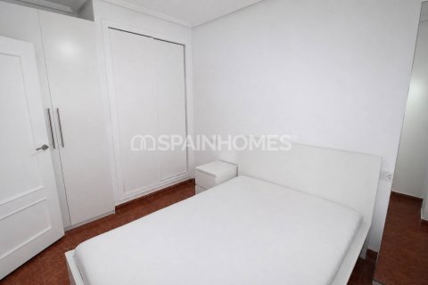 Apartment for sale in Torrevieja, Alicante, Spain 3 bedrooms, 86 sq.m. No. 181923 - photo 9