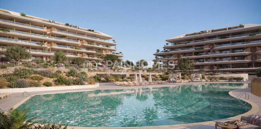 Apartment à Fuengirola, Malaga, Espagne 2 chambres, 100 m2 No. 181927