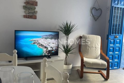 Villa à vendre à Torrox, Malaga, Espagne, 2 chambres, 68 m2 No. 181924 - photo 9