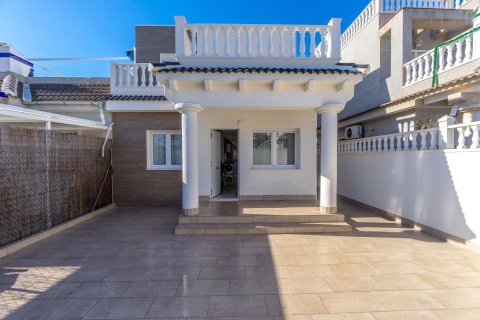 Villa à vendre El Chaparral, Alicante, Espagne, 3 chambres, 89 m2 No. 139262 - photo 1