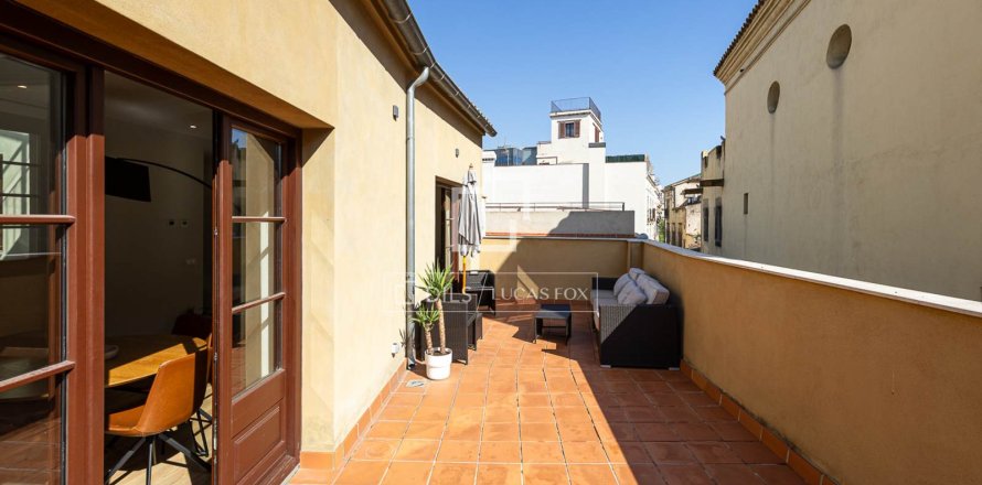 Ático en Barcelona, España 2 dormitorios, 110 m2 No. 151041