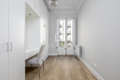 Wohnung zur Miete in Barcelona, Spanien 3 Schlafzimmer, 112 m2 Nr. 151040 - Foto 17