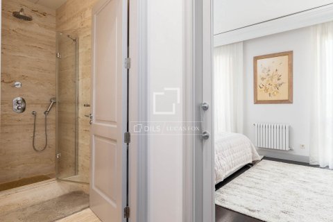 Wohnung zur Miete in Barcelona, Spanien 3 Schlafzimmer, 210 m2 Nr. 151038 - Foto 23