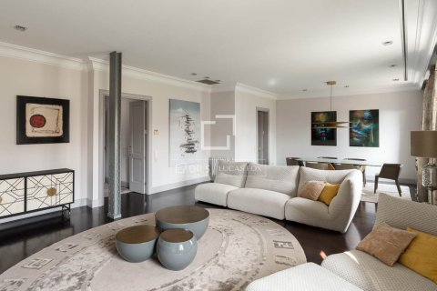 Wohnung zur Miete in Barcelona, Spanien 3 Schlafzimmer, 210 m2 Nr. 151038 - Foto 11