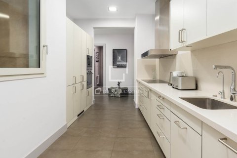 Wohnung zur Miete in Barcelona, Spanien 3 Schlafzimmer, 210 m2 Nr. 151038 - Foto 15