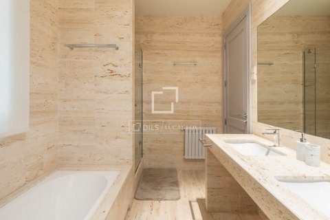 Wohnung zur Miete in Barcelona, Spanien 3 Schlafzimmer, 210 m2 Nr. 151038 - Foto 25