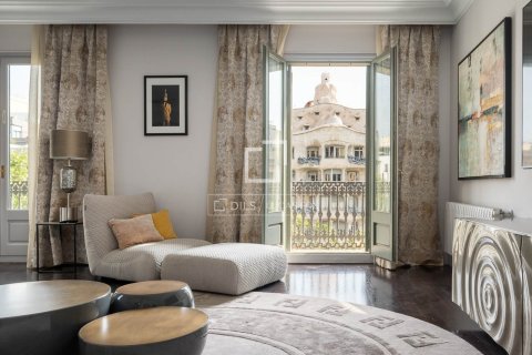 Wohnung zur Miete in Barcelona, Spanien 3 Schlafzimmer, 210 m2 Nr. 151038 - Foto 10