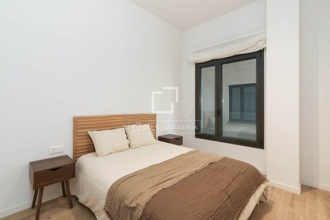 Dzīvoklis īrēšanai Barcelona, Spānijā 3 istabas, 119 m2 Nr. 151035 - attēls 27