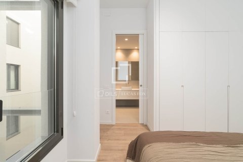 Dzīvoklis īrēšanai Barcelona, Spānijā 3 istabas, 119 m2 Nr. 151035 - attēls 29
