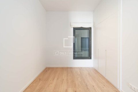 Dzīvoklis īrēšanai Barcelona, Spānijā 3 istabas, 119 m2 Nr. 151035 - attēls 22