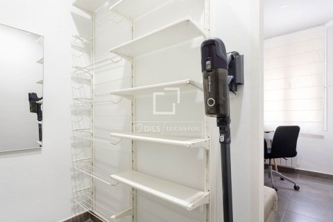 Dzīvoklis īrēšanai Barcelona, Spānijā 1 istaba, 48 m2 Nr. 151037 - attēls 25