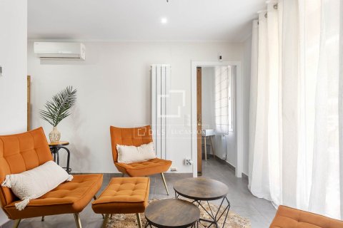 Dzīvoklis īrēšanai Barcelona, Spānijā 1 istaba, 48 m2 Nr. 151037 - attēls 21