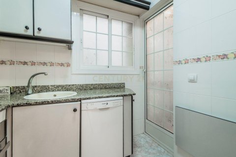 Appartamento in vendita a Sant Joan Despi, Barcelona, Spagna 3 camere da letto, 73 mq. N° 181318 - foto 12