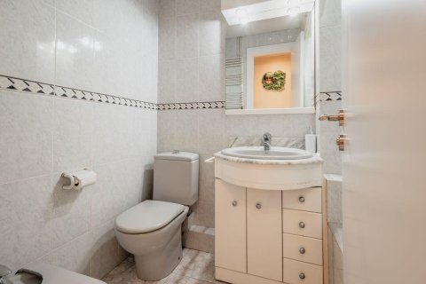 Appartamento in vendita a Sant Joan Despi, Barcelona, Spagna 3 camere da letto, 73 mq. N° 181318 - foto 20