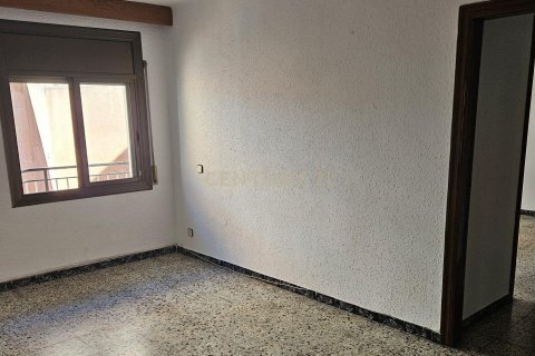 Wohnung zum Verkauf in Barcelona, Spanien 3 Schlafzimmer, 62 m2 Nr. 181314 - Foto 3