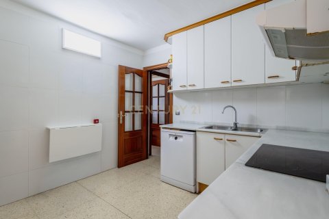 Apartment à vendre à Sant Joan Despi, Barcelona, Espagne, 3 chambres, 100 m2 No. 181316 - photo 11