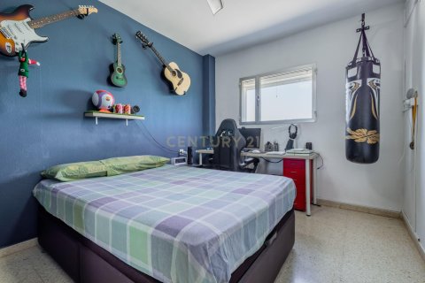Apartment à vendre à Sant Joan Despi, Barcelona, Espagne, 3 chambres, 100 m2 No. 181316 - photo 17