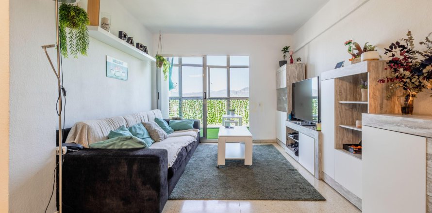 Apartment à Sant Joan Despi, Barcelona, Espagne 3 chambres, 100 m2 No. 181316