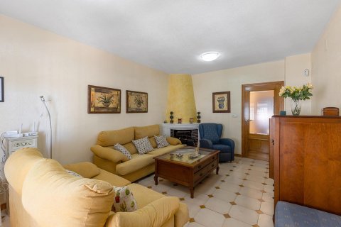 Villa for sale Torrevieja, Alicante, Spain 4 bedrooms, 212 sq.m. No. 133111 - photo 11