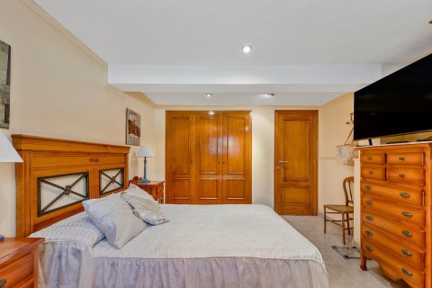 Villa for sale Torrevieja, Alicante, Spain 4 bedrooms, 212 sq.m. No. 133111 - photo 15