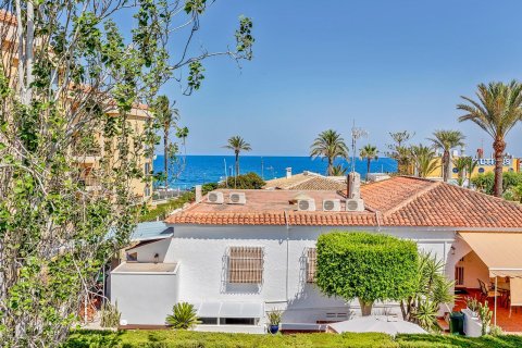 Villa for sale Torrevieja, Alicante, Spain 4 bedrooms, 212 sq.m. No. 133111 - photo 21