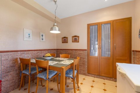Villa for sale Torrevieja, Alicante, Spain 4 bedrooms, 212 sq.m. No. 133111 - photo 12