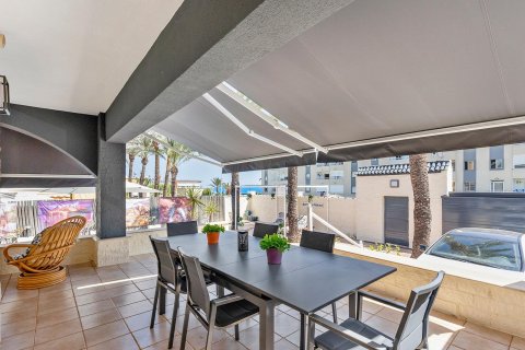 Villa for sale Torrevieja, Alicante, Spain 4 bedrooms, 212 sq.m. No. 133111 - photo 25