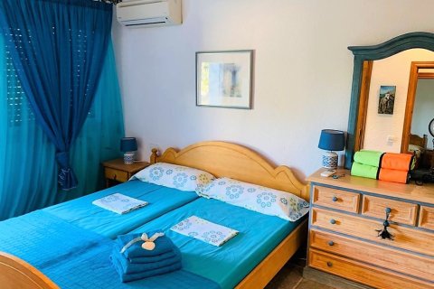 Villa en venta en Jávea, Alicante, España 5 dormitorios, 400 m2 No. 145583 - foto 9