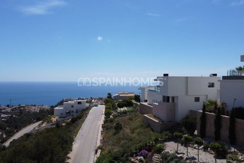 Villa till salu i Benitachell, Alicante, Spanien 3 sovrum, 215 kvm. Nr. 166088 - foto 13
