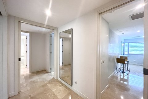 Dzīvoklis īrēšanai Bendinat, Mallorca, Spānijā 3 istabas, 141 m2 Nr. 166087 - attēls 8