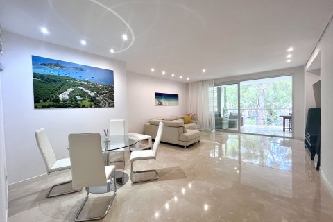 Dzīvoklis īrēšanai Bendinat, Mallorca, Spānijā 3 istabas, 141 m2 Nr. 166087 - attēls 5