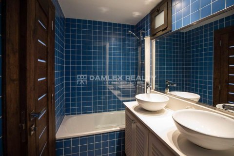 Villa zum Verkauf in Platja D'aro, Girona, Spanien 5 Schlafzimmer, 214 m2 Nr. 193229 - Foto 27