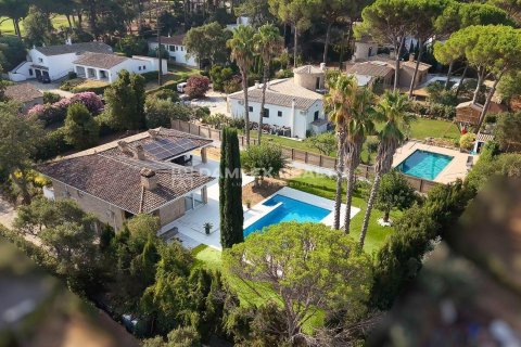 Villa pārdošanā Santa Cristina d'Aro, Girona, Spānijā 5 istabas, 453 m2 Nr. 193228 - attēls 3