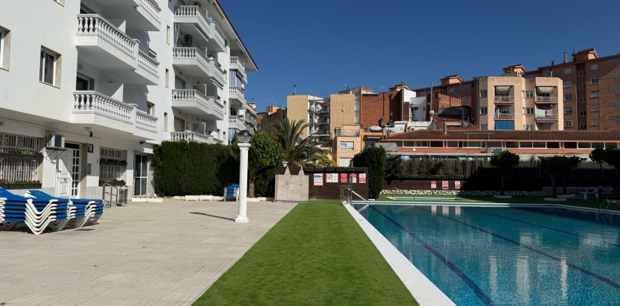 Appartamento a Blanes, Girona, Spagna 2 camere da letto, 53 mq. N° 180550