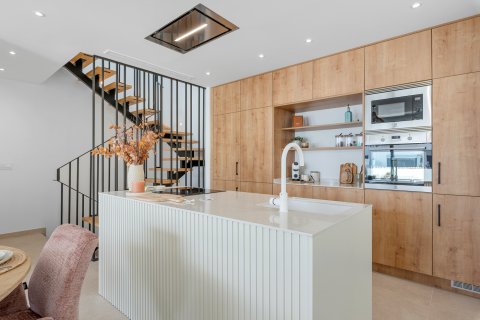 Продажа таухауса в Долорес, Аликанте, Испания 3 спальни, 143м2 №164459 - фото 23