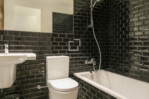 Apartamento en venta en Barcelona, España 2 dormitorios, 75 m2 No. 166335 - foto 29