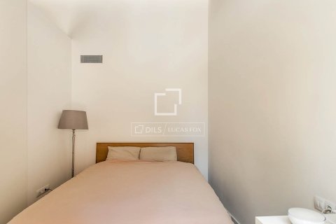 Apartamento en venta en Barcelona, España 2 dormitorios, 75 m2 No. 166335 - foto 23