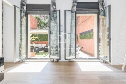 Apartament w Barcelona, Hiszpania 2 sypialnie, 75 mkw. nr 166335 – zdjęcie 4