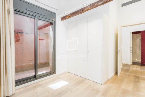 Apartament w Barcelona, Hiszpania 2 sypialnie, 75 mkw. nr 166335 – zdjęcie 28