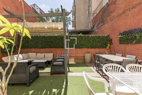Apartament w Barcelona, Hiszpania 2 sypialnie, 75 mkw. nr 166335 – zdjęcie 11