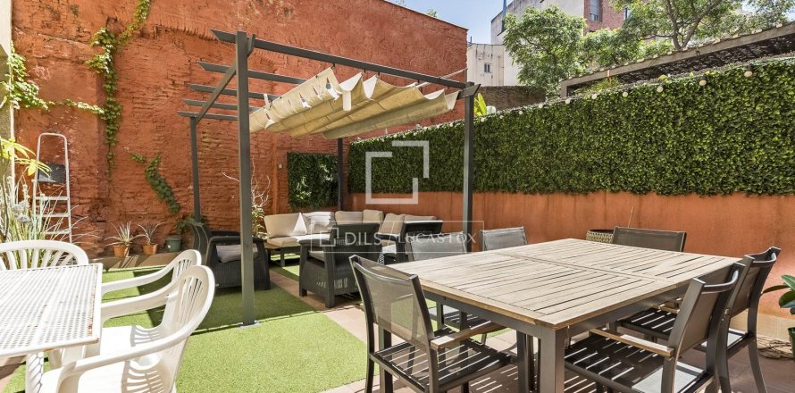 Huoneisto Barcelona, Espanja 2 makuuhuonetta, 75 m2 No. 166335
