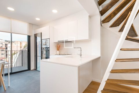 Penthouse w Barcelona, Hiszpania 3 sypialnie, 127 mkw. nr 166337 – zdjęcie 5