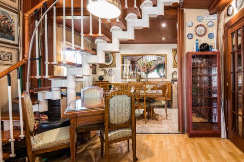 Huvila myytävänä Valldoreix, Barcelona, Espanja, 8 makuuhuonetta, 494 m2 No. 166338 - kuva 19